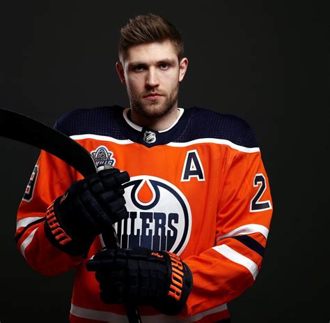 how old is leon draisaitl
